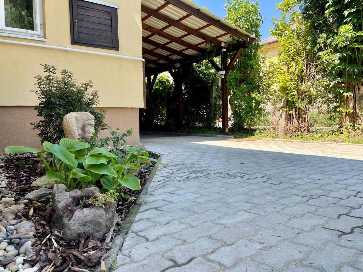 Abigel Vendeghaz Keszthely Villa Exterior photo